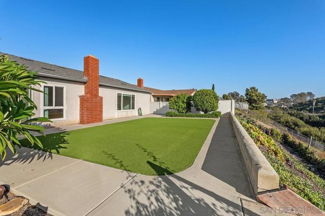 6379 Oakridge, San Diego, CA 92120