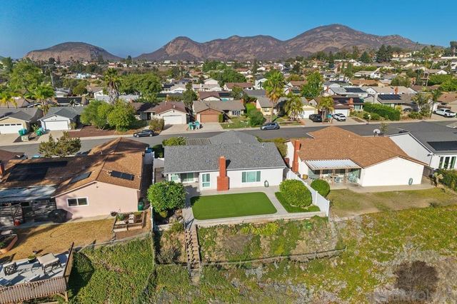 6379 Oakridge, San Diego, CA 92120