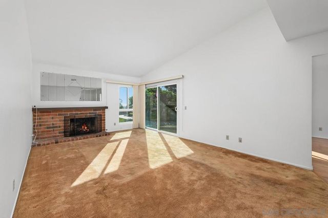 6379 Oakridge, San Diego, CA 92120