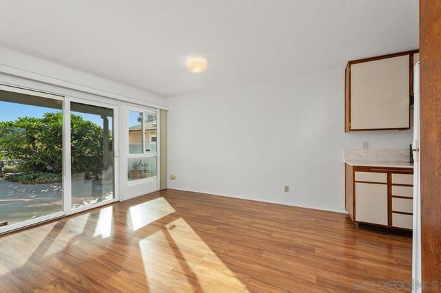 6379 Oakridge, San Diego, CA 92120