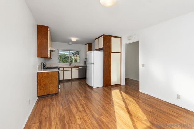 6379 Oakridge, San Diego, CA 92120