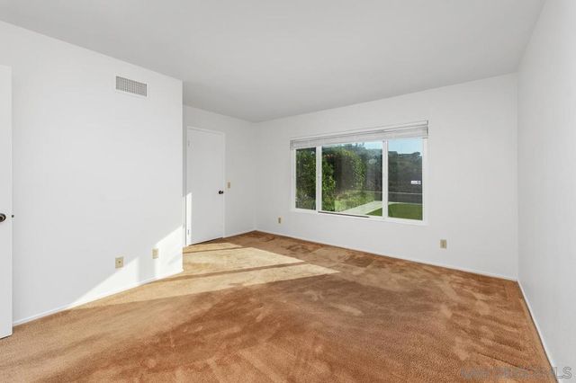 6379 Oakridge, San Diego, CA 92120