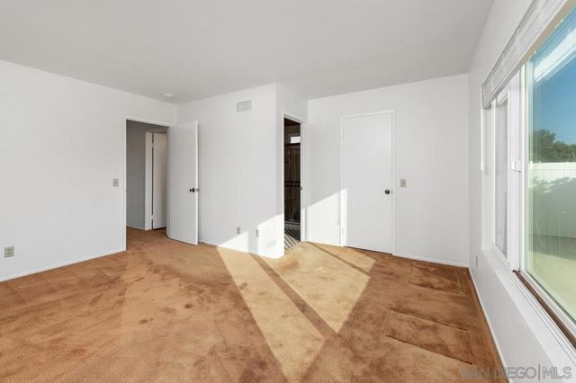 6379 Oakridge, San Diego, CA 92120