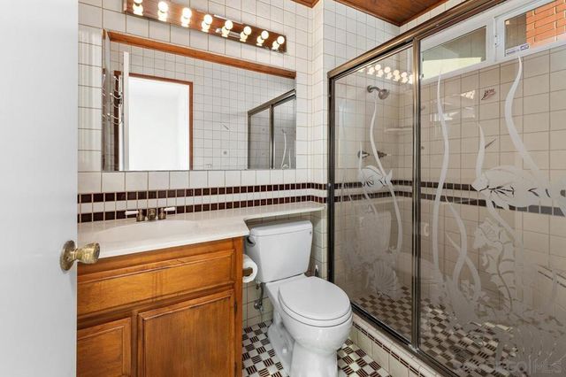 6379 Oakridge, San Diego, CA 92120