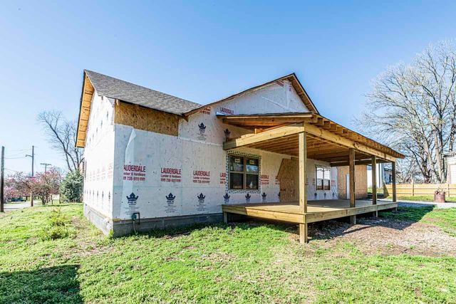 400 BARFIELD AVE, Henning, TN 38041