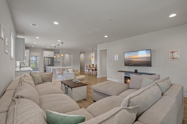 3183 Hannon Dr., Myrtle Beach, SC 29579