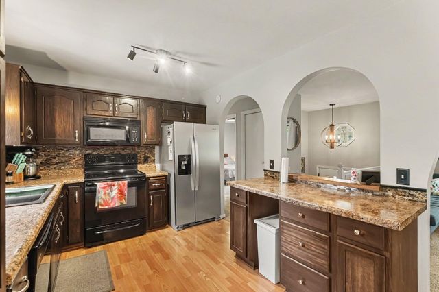 12350 Gladiola Street NW, Coon Rapids, MN 55433