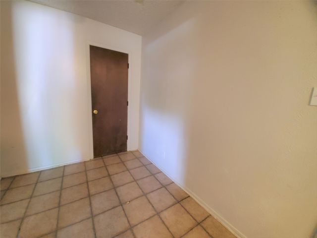 1002 Mulkey Lane, Denton, TX 76209