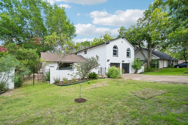 9203 Comburg DR, Austin, TX 78748
