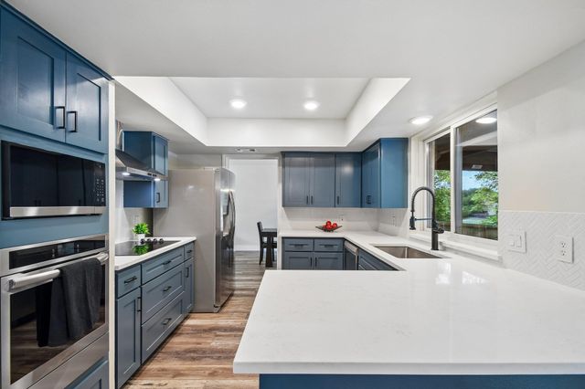 9203 Comburg DR, Austin, TX 78748