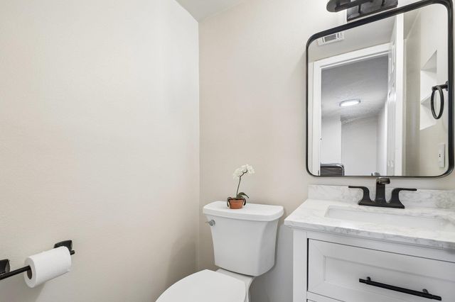 9203 Comburg DR, Austin, TX 78748