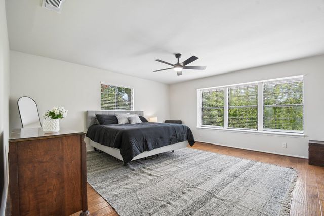 9203 Comburg DR, Austin, TX 78748