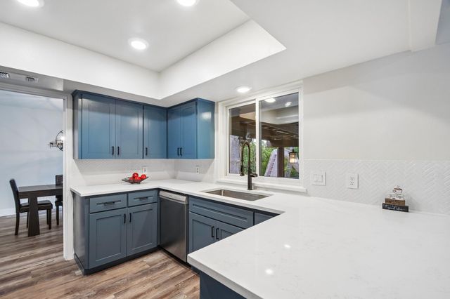 9203 Comburg DR, Austin, TX 78748