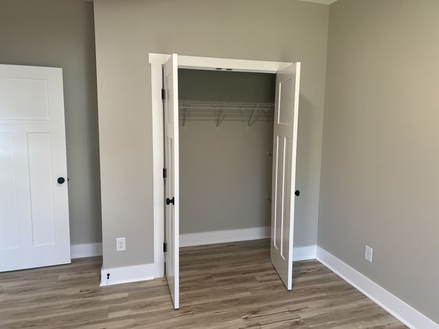 401 Hawkins St, Cowan, TN 37318