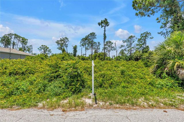 KNOTTY PINE AVENUE, North Port, FL 34288