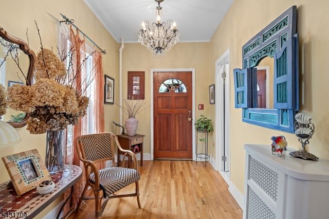 5 Leo Ter, Bloomfield Twp., NJ 07003
