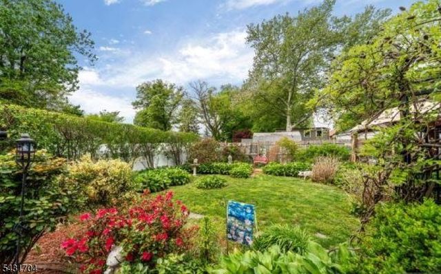 5 Leo Ter, Bloomfield Twp., NJ 07003