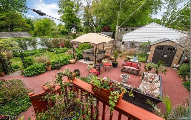 5 Leo Ter, Bloomfield Twp., NJ 07003