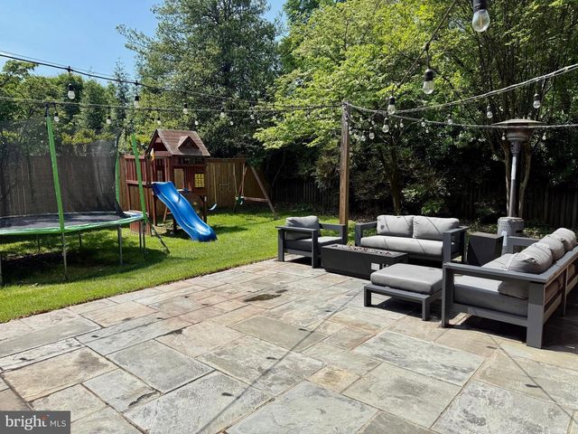 7302 HONEYWELL LN, Bethesda, MD 20814