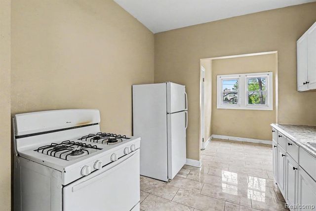 12842 Sussex Street, Detroit, MI 48227