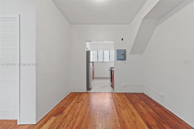 531 16th St, Miami Beach, FL 33139