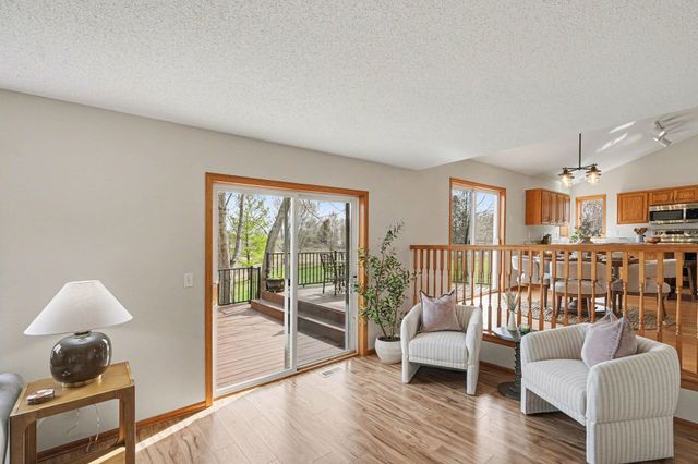 19077 Gladstone Boulevard N, Maple Grove, MN 55311