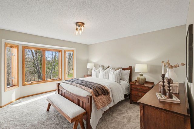 19077 Gladstone Boulevard N, Maple Grove, MN 55311