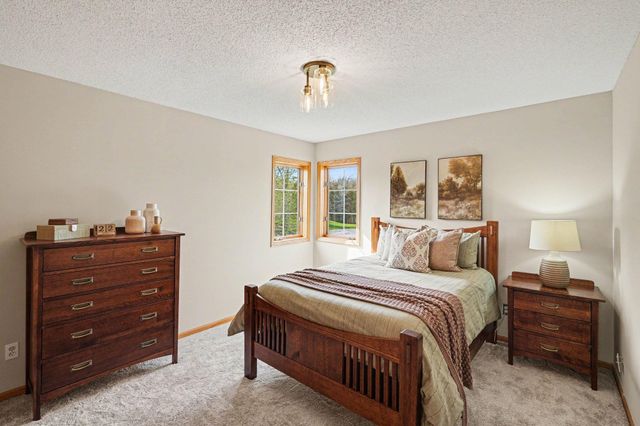 19077 Gladstone Boulevard N, Maple Grove, MN 55311