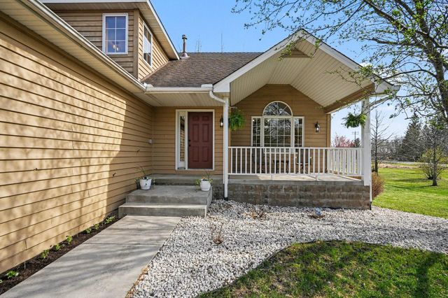 19077 Gladstone Boulevard N, Maple Grove, MN 55311