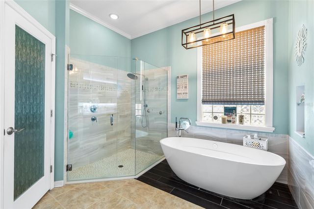 1352 BIG CREEK DRIVE, Wesley Chapel, FL 33544