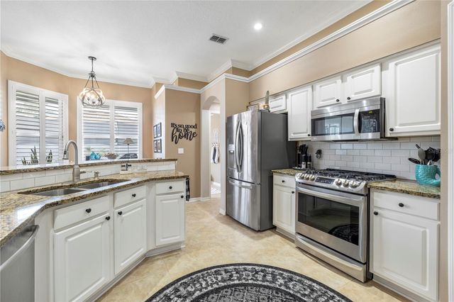 1352 BIG CREEK DRIVE, Wesley Chapel, FL 33544