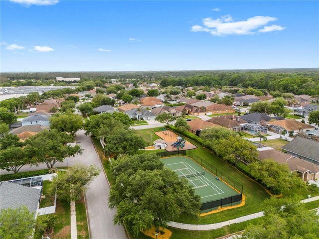 1352 BIG CREEK DRIVE, Wesley Chapel, FL 33544