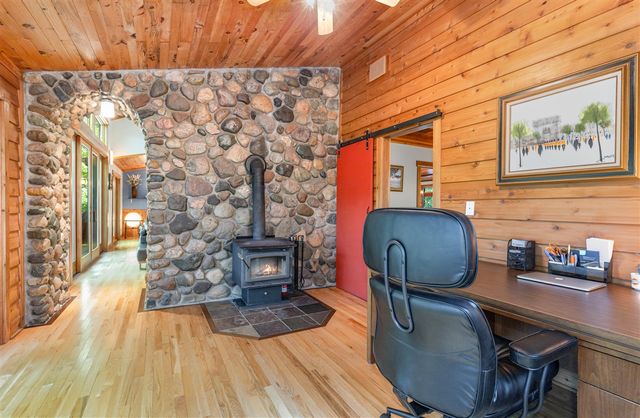 33 Star Gazer Lane, Comstock Park, MI 49321