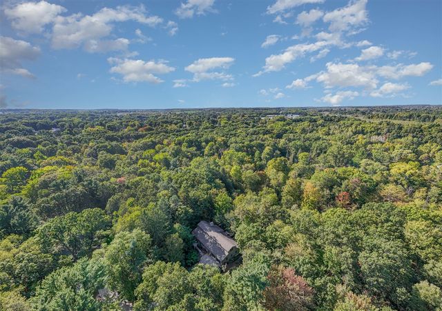 33 Star Gazer Lane, Comstock Park, MI 49321