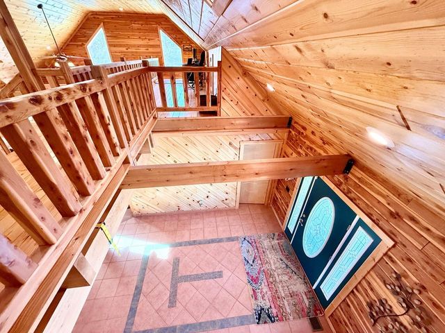 300 Round Up Lane, Bakersfield, MO 65609