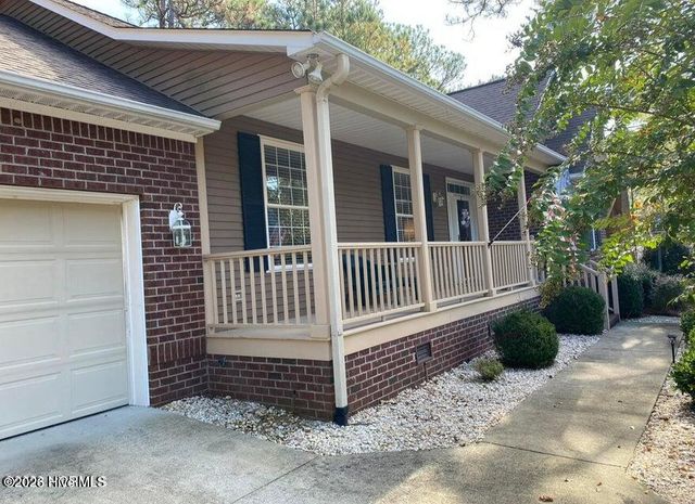 45 Live Oak Lane, Pinehurst, NC 28374