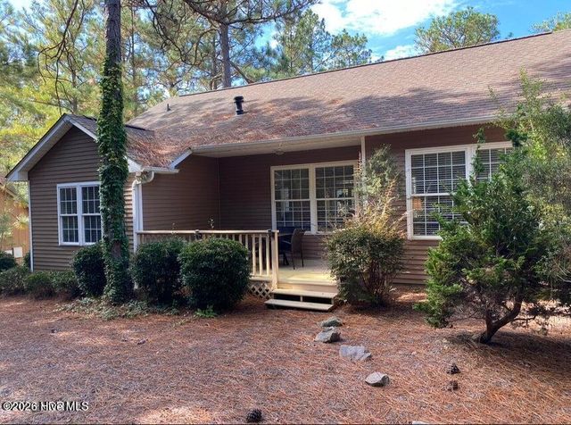 45 Live Oak Lane, Pinehurst, NC 28374