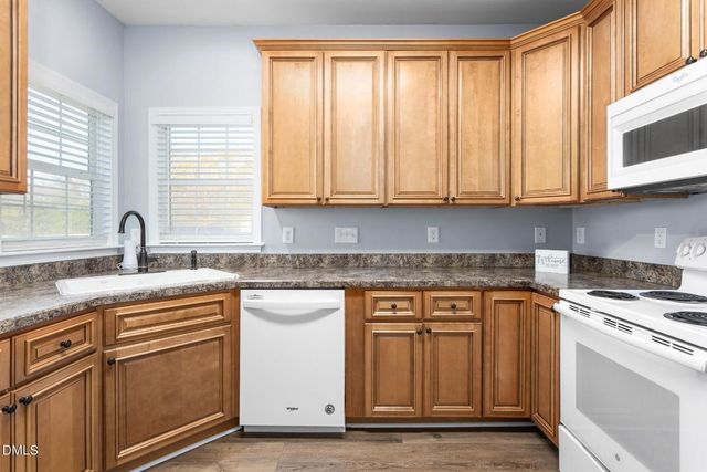 557 E Ridge Avenue, Liberty, NC 27298