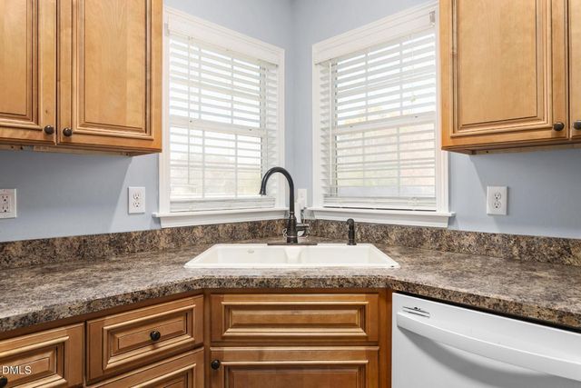 557 E Ridge Avenue, Liberty, NC 27298