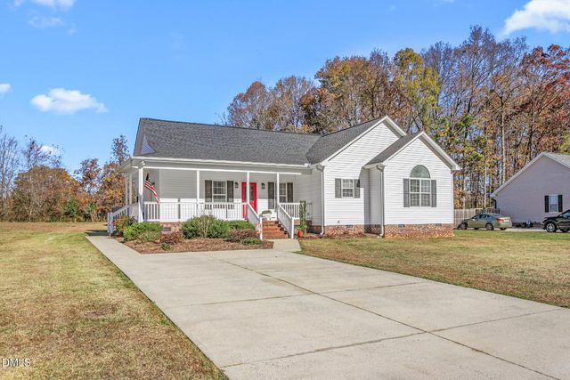 557 E Ridge Avenue, Liberty, NC 27298