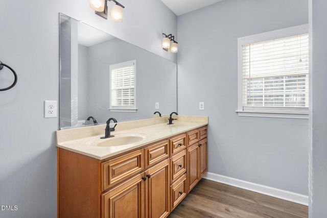 557 E Ridge Avenue, Liberty, NC 27298