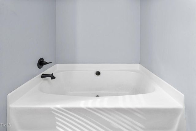 557 E Ridge Avenue, Liberty, NC 27298