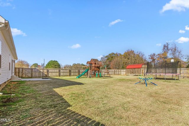 557 E Ridge Avenue, Liberty, NC 27298