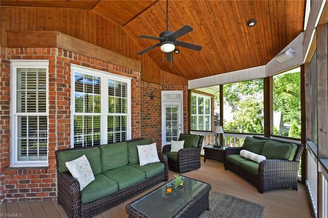 211 Surrey Path Court, Winston-salem, NC 27104