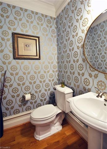 211 Surrey Path Court, Winston-salem, NC 27104