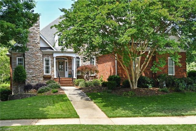 211 Surrey Path Court, Winston-salem, NC 27104