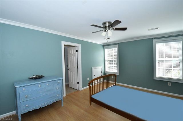 211 Surrey Path Court, Winston-salem, NC 27104