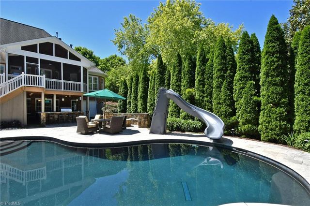 211 Surrey Path Court, Winston-salem, NC 27104