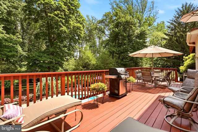 13 CHESTERLAND DR, Thornton, PA 19373