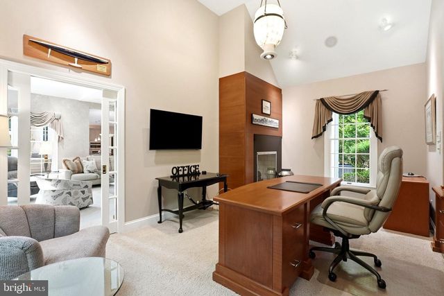 13 CHESTERLAND DR, Thornton, PA 19373